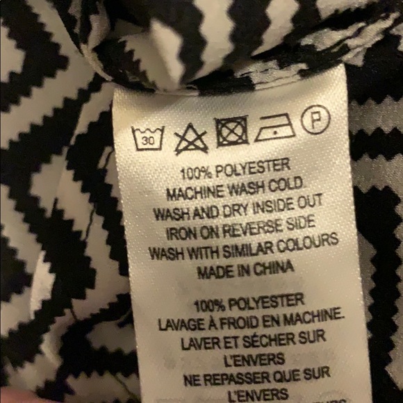 NWOT French Connection chevron top sz 10 - Picture 5 of 6